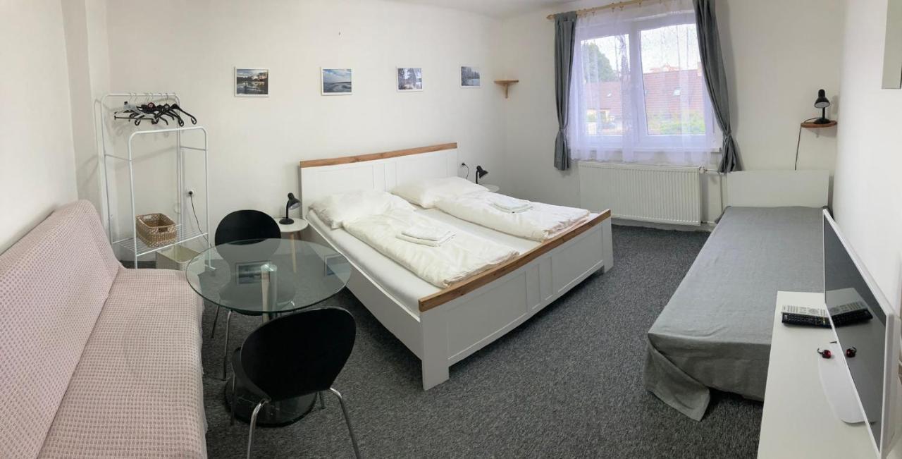 Penzion U Thuje Třeboň Buitenkant foto